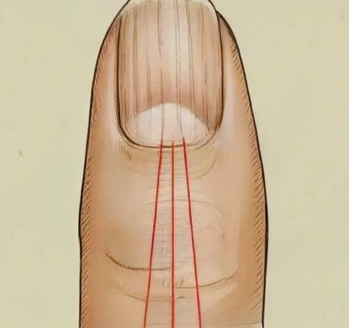 Smooth Nails from the Inside Out: A Complete Nutrition Guide to Minimizing Nail Ridges Naturally