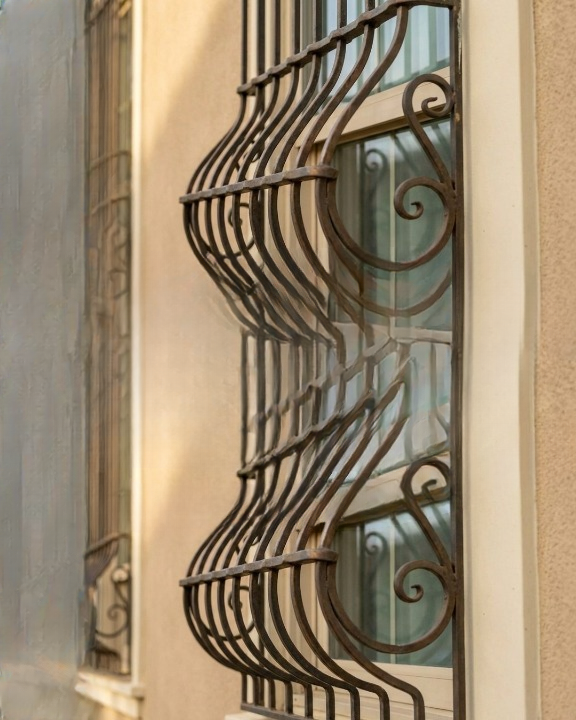 Why Some Window Grills Have a Curved Bottom: Understanding the Design, Purpose, and Practical Benefits