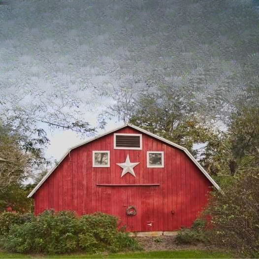 The Story and Symbolism Behind Barn Stars: From Rural Traditions to Modern Decorative Art