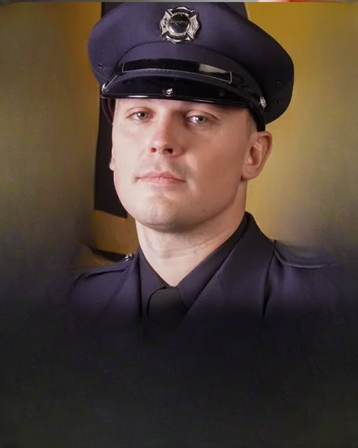 A Community Pauses to Honor a Fallen Firefighter as His Family Welcomes New Life