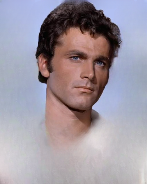 The Iconic 1960s Star Who Captivated Audiences — See Franco Nero’s Remarkable Journey and What He Looks Like Today