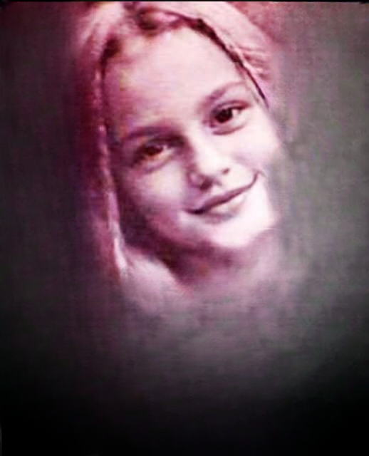 From Challenging Beginnings to Hollywood Spotlight: The Remarkable Journey of Leighton Meester