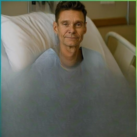 Ryan Seacrest’s Recent Appearance Sparks Conversations About Health, Work, and Balance