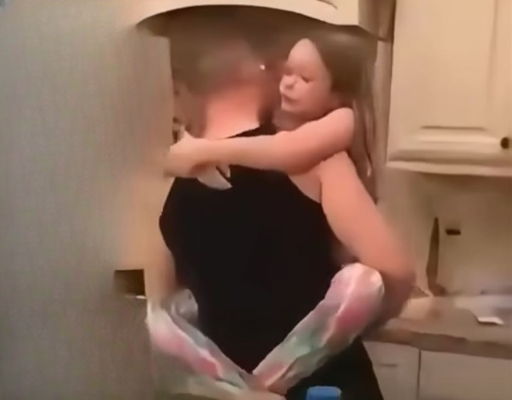 A Mother Walks Into the Kitchen and Witnesses a Beautiful Father-Daughter Moment
