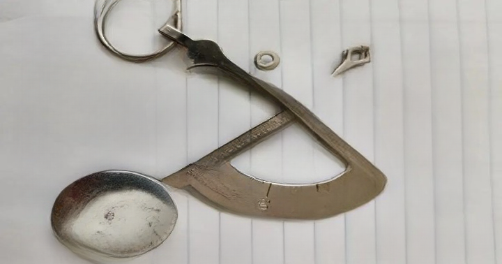 The Forgotten Household Tool That Once Powered Everyday Mail: The Fascinating Story of the Postal Scale