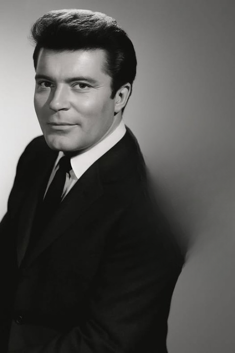 Timeless Icons of Entertainment: Legendary Actors, Musicians, Comedians, and Filmmakers Who Defy Age, Inspire Generations, and Leave a Lasting Cultural Legacy