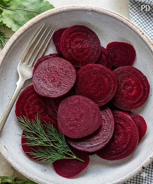 What Happens When You Eat Beets? A Closer Look at Their Benefits, Effects, and What to Expect