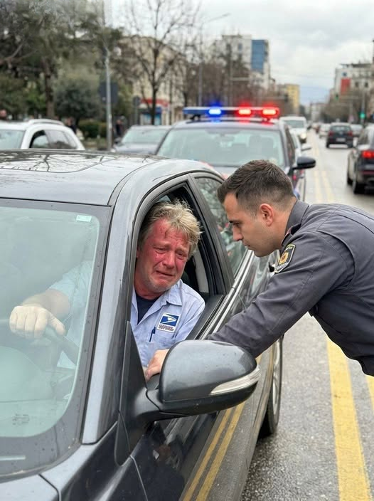 A Routine Traffic Stop That Turned Into Something Unforgettable