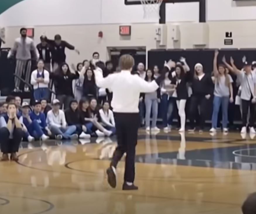 From Laughter to Standing Ovation: How One Teen’s Dance Performance Captivated the World