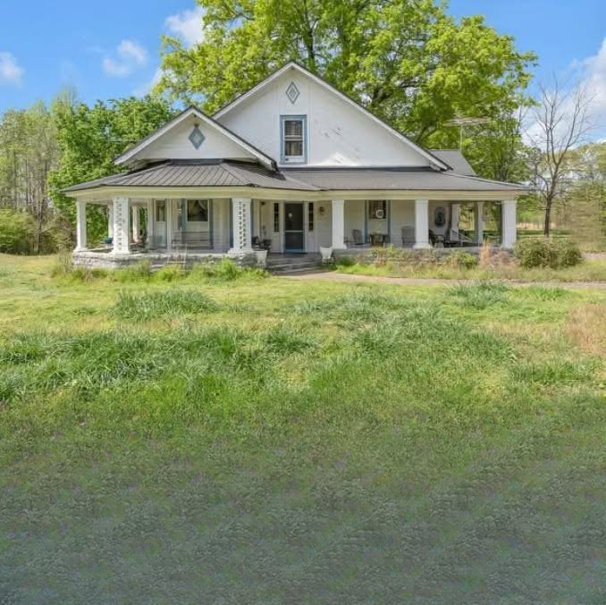 Restoring the Past, Building the Future: The Hidden Potential of a Historic Early-1900s Farmhouse in Rural Georgia