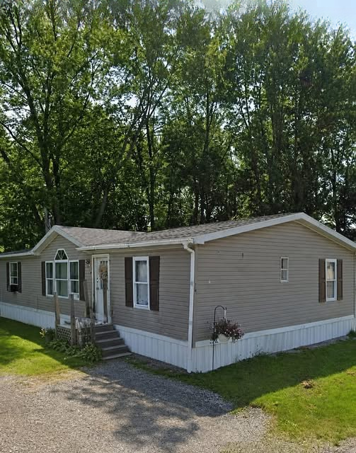 Peaceful Norwalk, Ohio Home With New Roof and Excellent Potential for Personalization