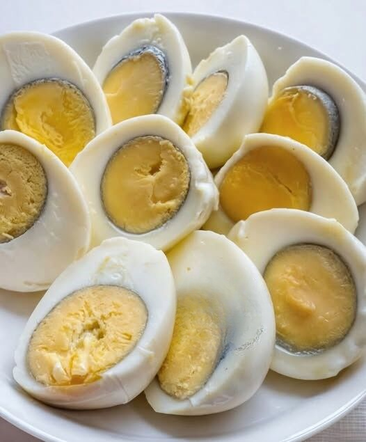 Why Some Hard-Boiled Eggs Develop a Green Ring Around the Yolk