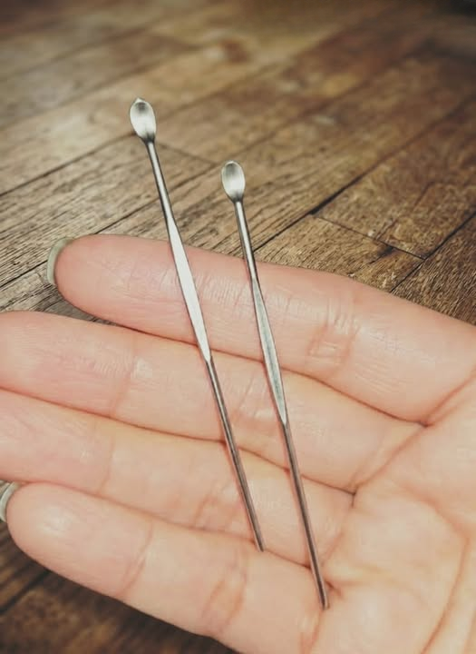 My Manager Gave Everyone at Work a Strange Gift — and It Sparked Conversations We Never Expected