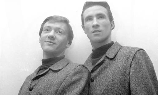 The Enduring Legacy of a Timeless 1955 Ballad That Continues to Move Generations