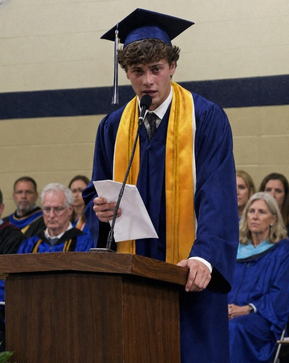 My Son’s Valedictorian Speech Took an Unexpected Turn — Then He Looked at His Stepfather and Said, “I Can’t Keep This to Myself Anymore”