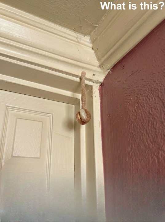 An Unexpected Hotel Room Discovery Became a Lesson in Observation, Design, and Travel Awareness