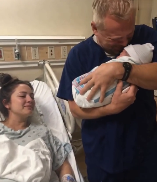 I Welcomed My Son Into the World Alone — Then the Doctor Asked a Question That Led to an Unexpected Discovery